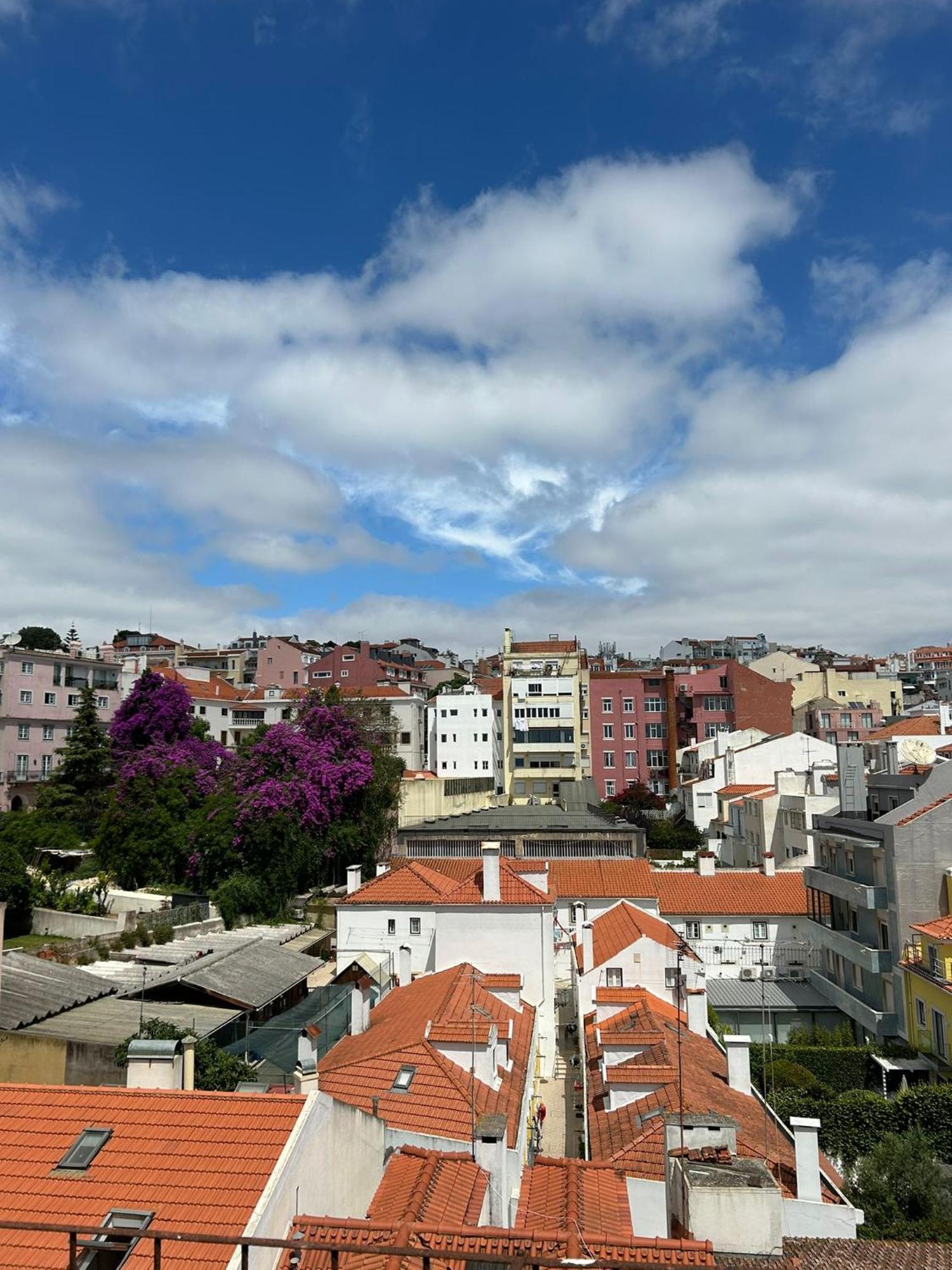 Santos Apartment In Central Lisbon With River View Экстерьер фото